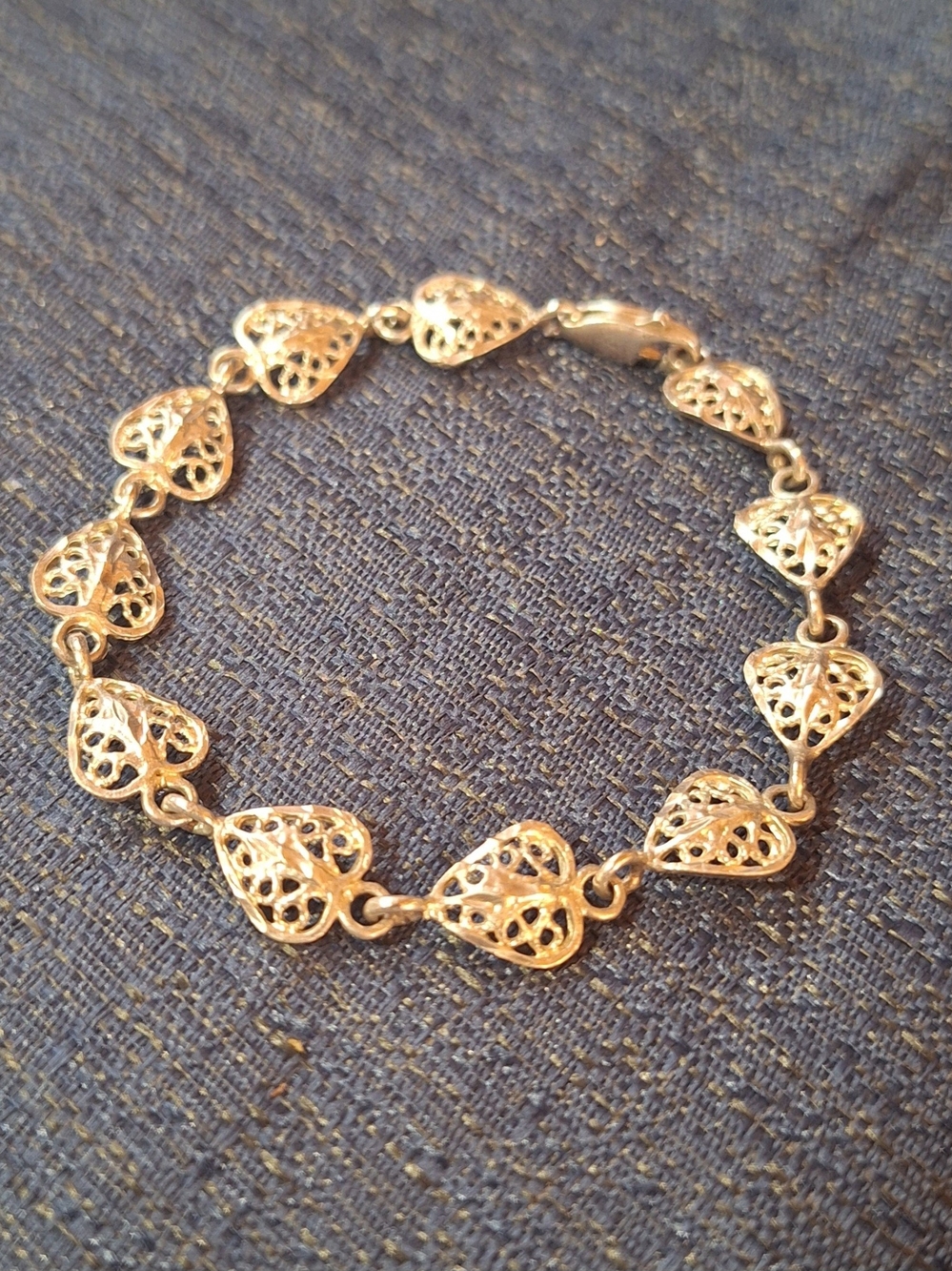 Vintage Silver Heart Filigree Bracelet 7"